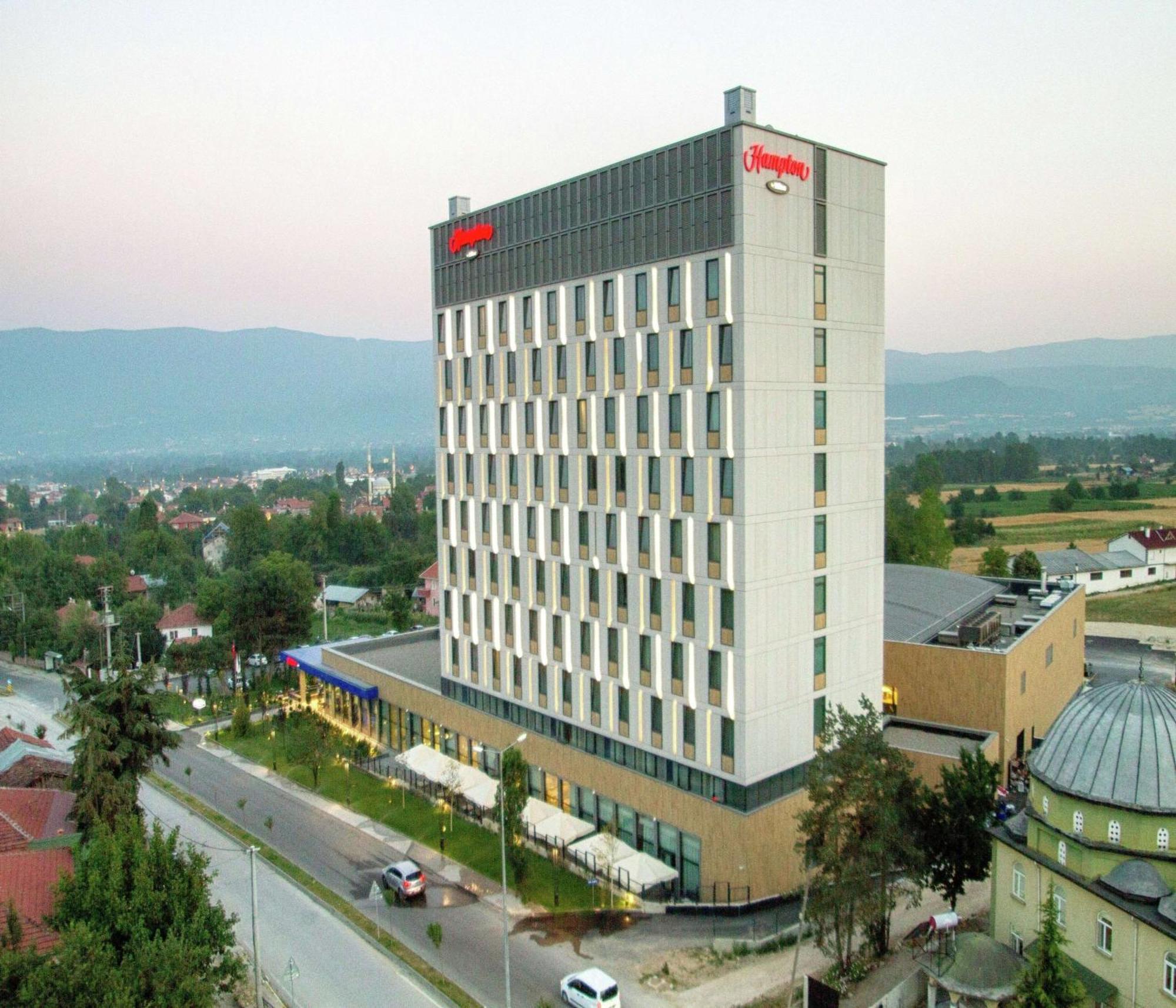 แฮมป์ตัน บาย ฮิลตัน โบลู Hotel ภายนอก รูปภาพ